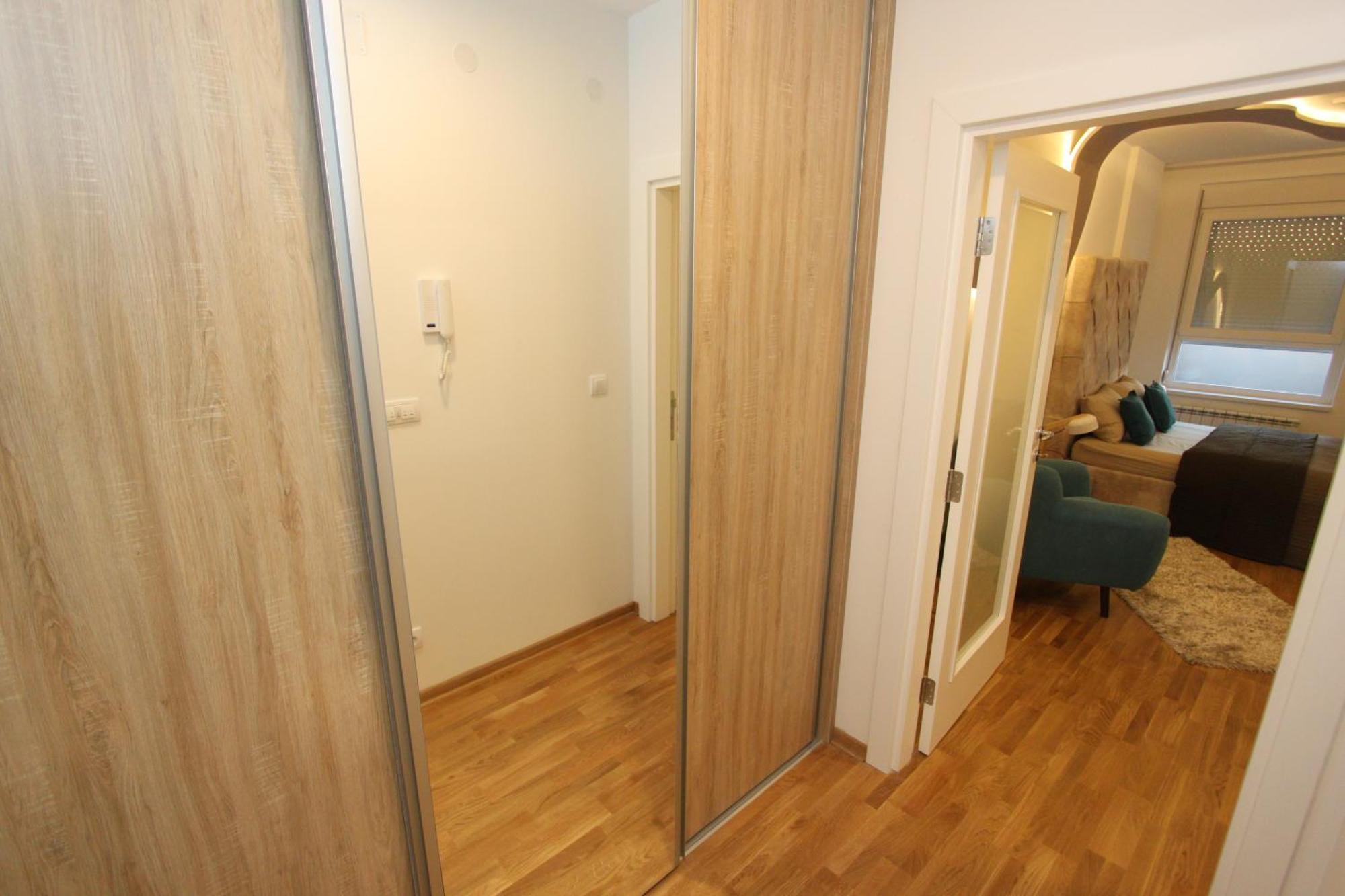 Riviera New Belgrade Apartment, Parking 5 Eur Per Day Экстерьер фото